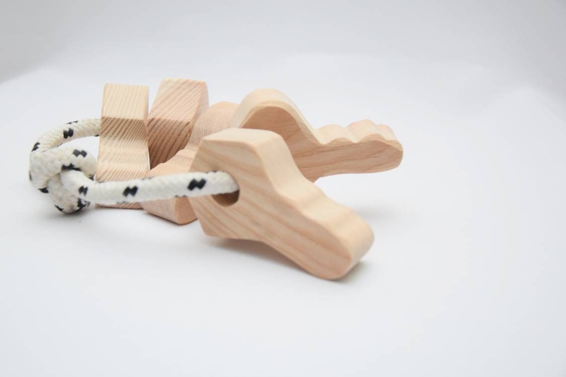 Wooden key toy - wooden keys - key toy - keys toy - wooden toy - toddler toy - christmas gift - first birthday gift - baby toy - montessori