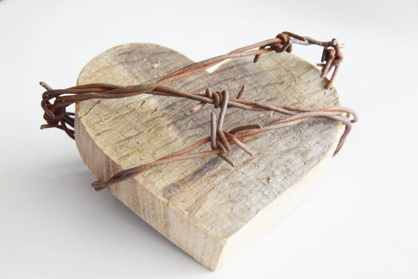 wooden heart, wooden barbed heart, valentines day gift, gift for her, 5th wedding anniversary, heart gift, wooden heart for her