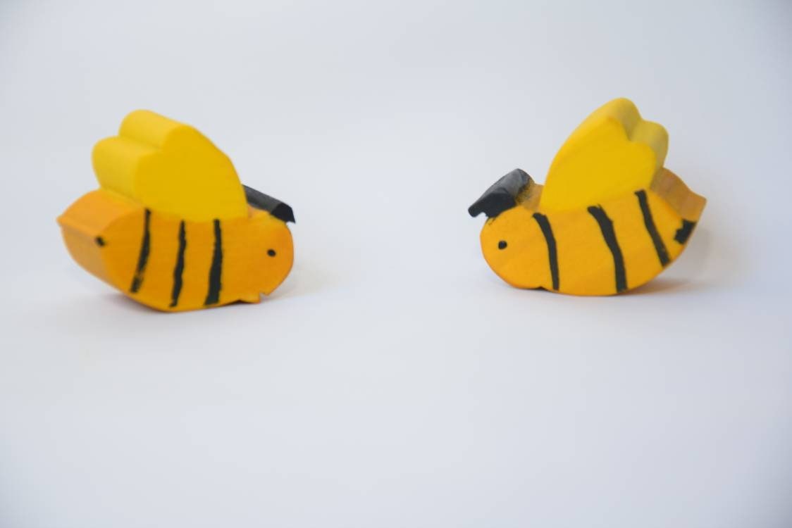wooden bees toy, wooden animals, waldorf toys, open ended play, natural toy, wooden bee, baby shower gift, waldorf bee toy, wooden insect