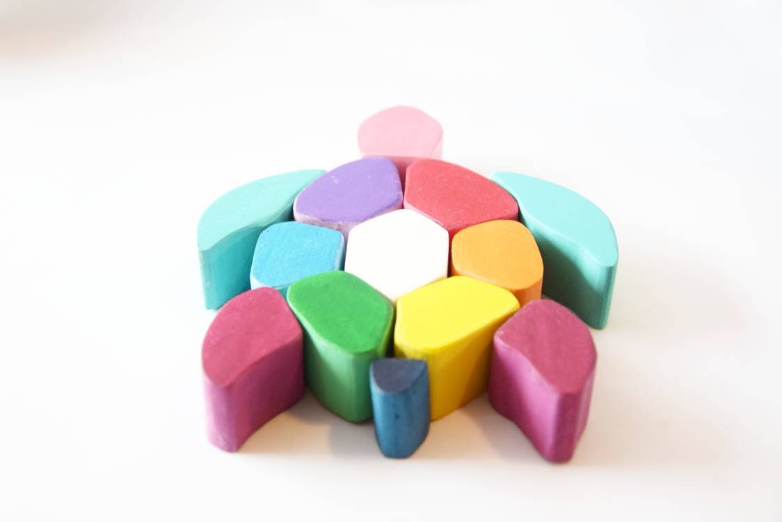 Rainbow turtle, wooden rainbow toy, puzzle, waldorf inspired, gift for kids, christmas present, montessori waldorf wooden toy