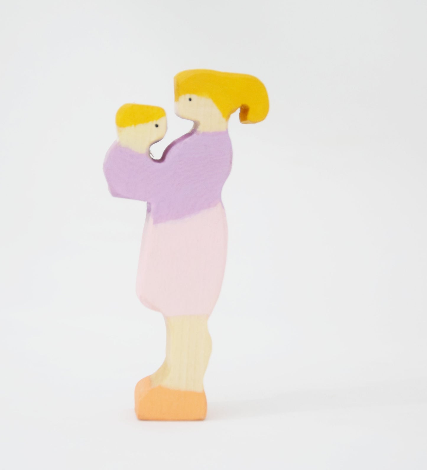 babywearing mom, waldorf people, pretend play, open ended toy set, small world wooden toy, waldorf inspired toy set, wooden people figurine