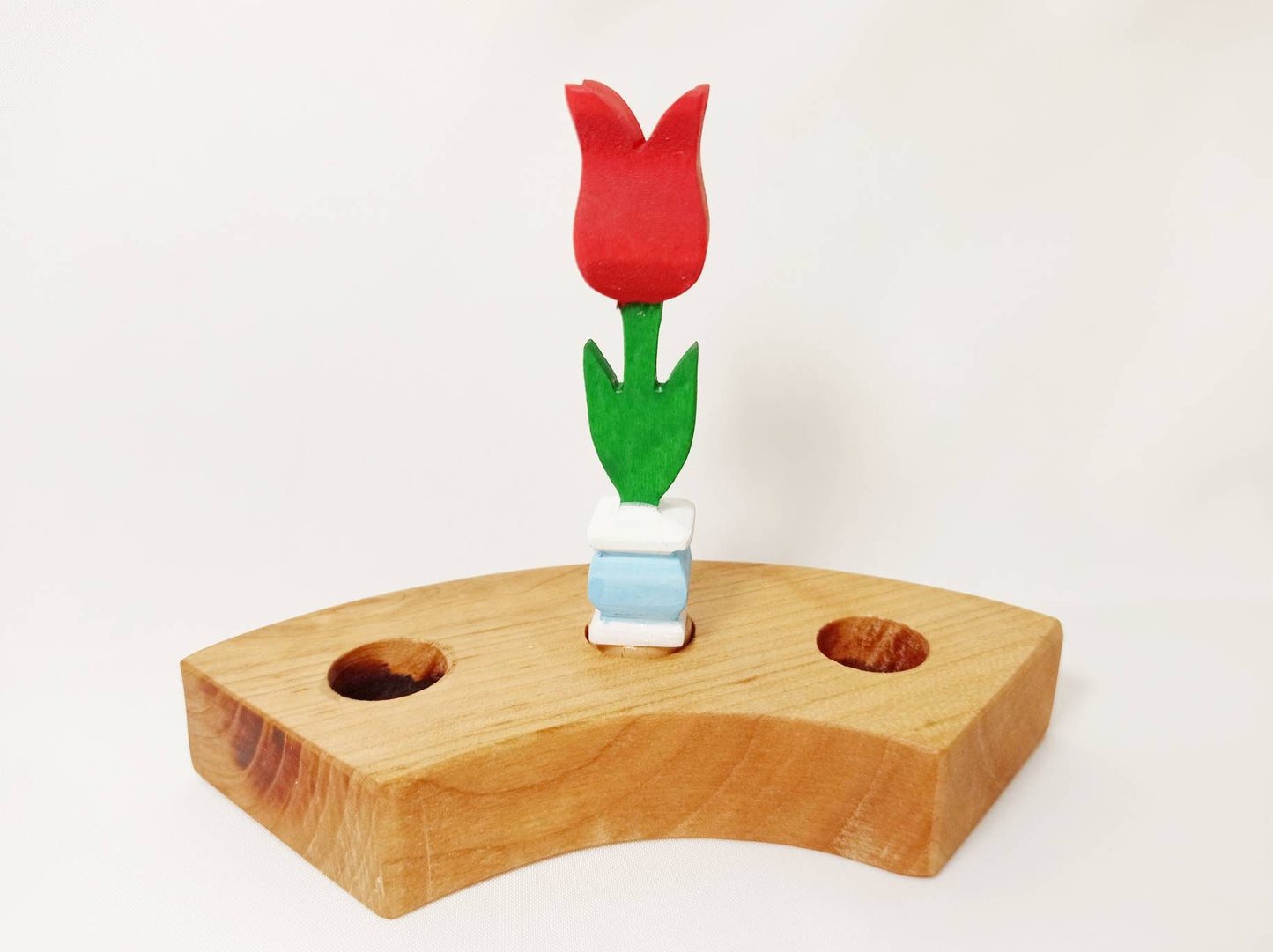 Tulip in a vase celebration ring ornament, wooden birthday ring ornament, waldorf wooden ornaments, nature seasonal table decoration,