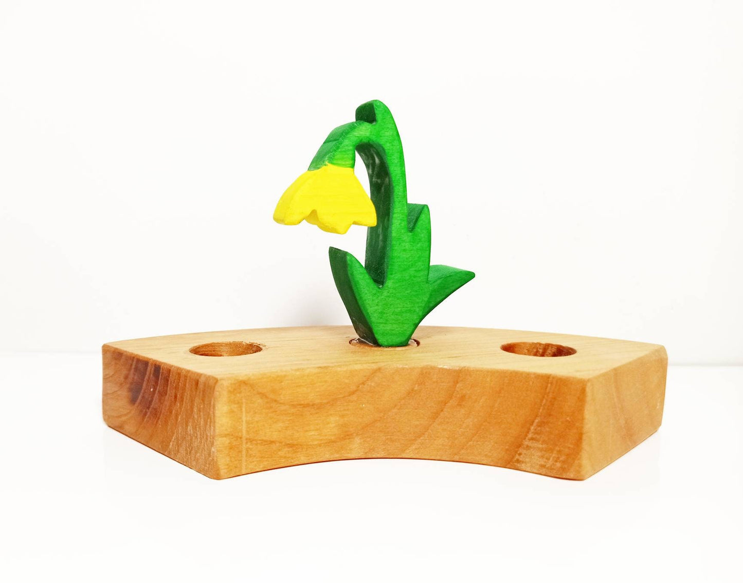 Yellow flower ring ornament, spring seasonal table, waldorf ring ornament, birthday celebration ring, spring decoration, advent spiral