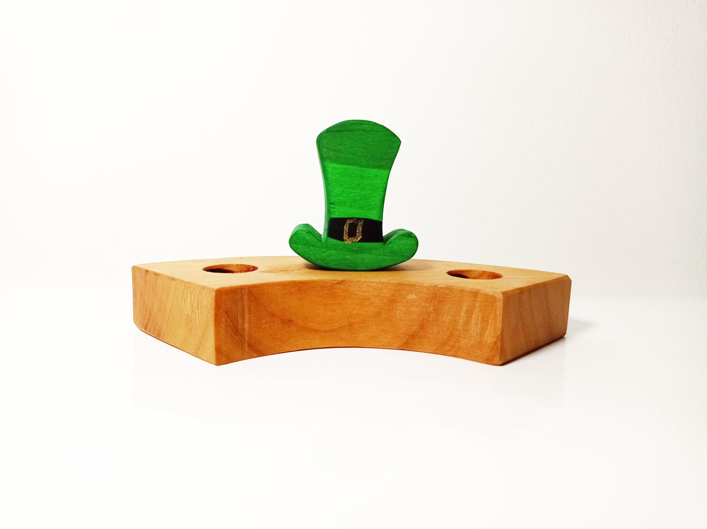 Irish hat birthday ring ornament, waldorf ring ornament, waldorf decoration, birthday ring decoration, irish ornament, birthday decoration,