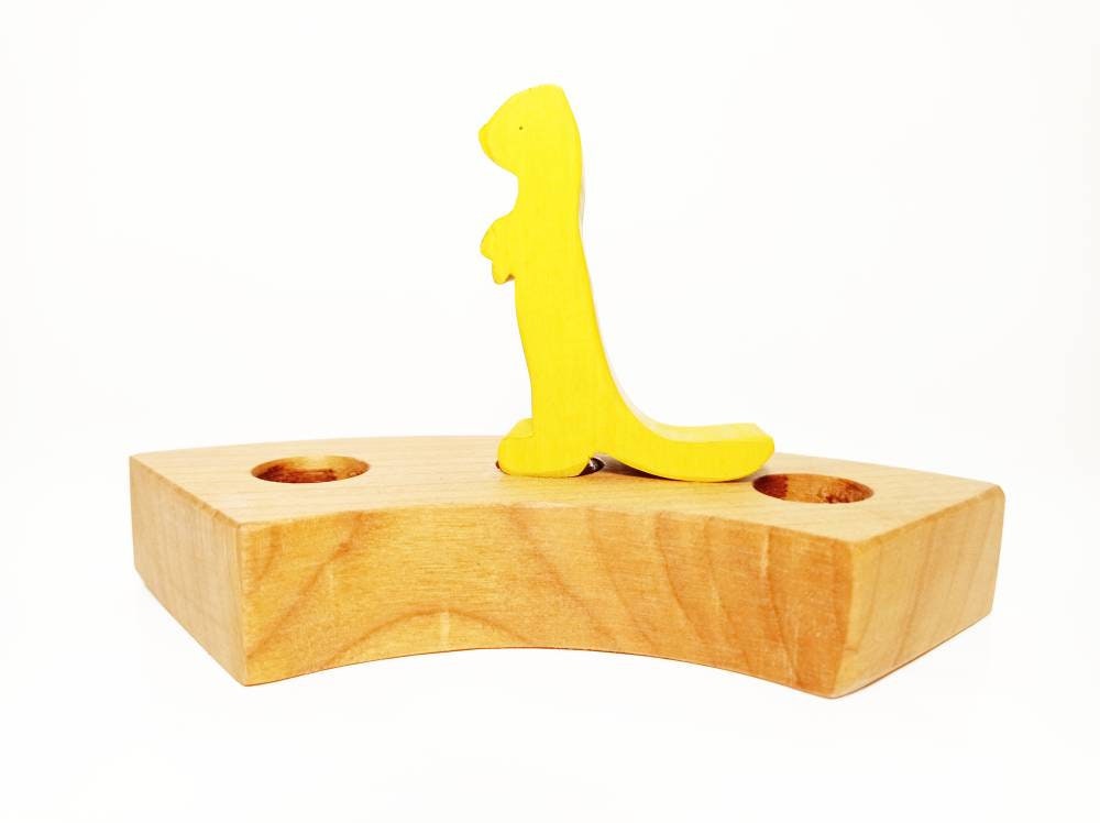 Meerkat celebration birthday ring ornament, waldorf wooden ring ornament, birthday tradition, waldorf inspired birthday wreath decoration