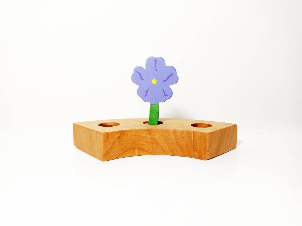 Violet celebration birthday ring ornament, violet spring flower waldorf birthday ring decoratio, seasonal nature table decoration