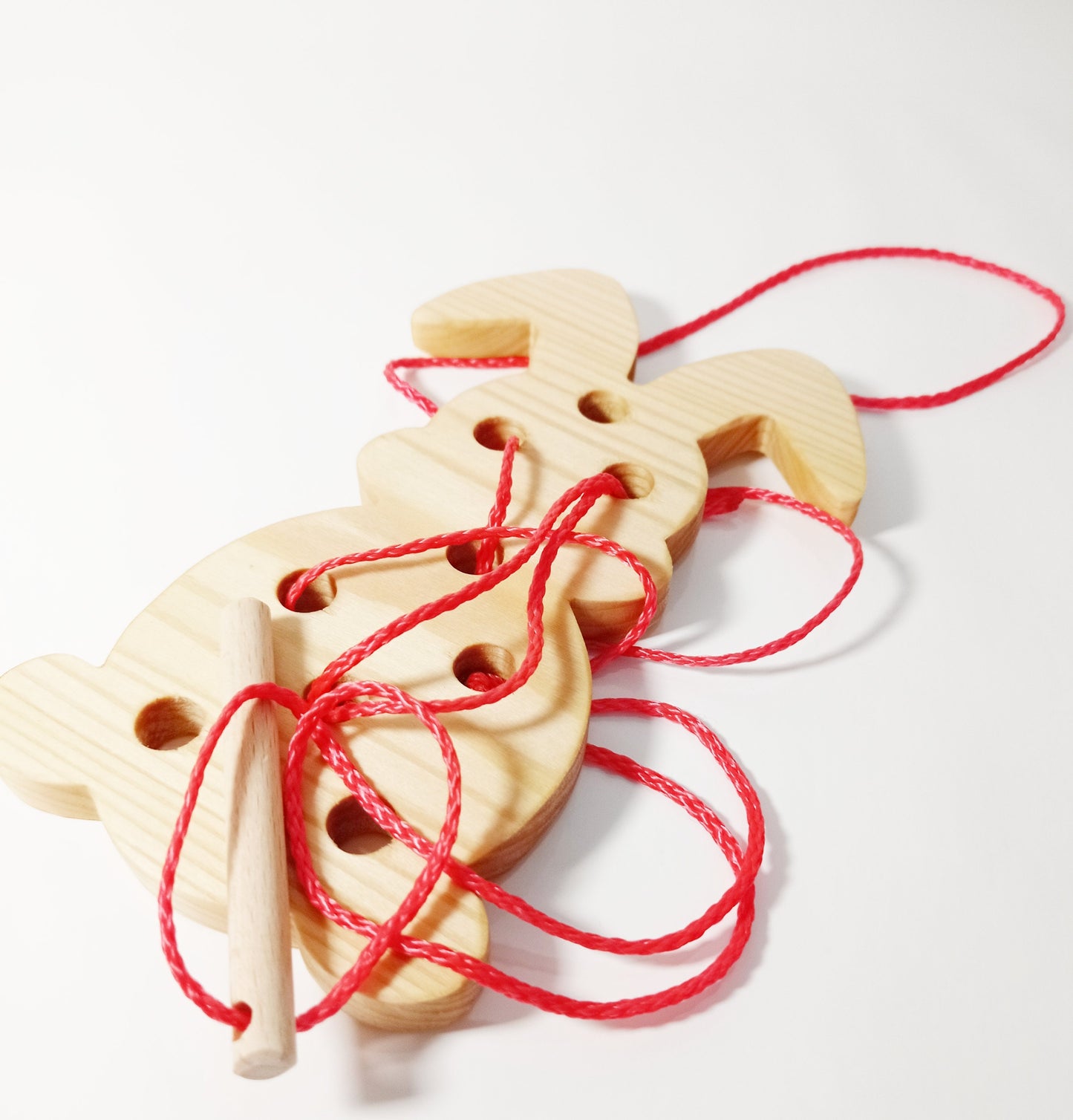 Lacing toy, wooden bunny lacing toy, easter basket gift for kids, learning material, montessori wooden toy, waldorf inspired learning toy