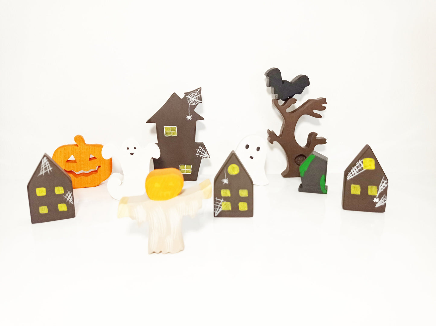 Halloween ghost haunted village toy set, waldorf inspired halloween wooden toys, haunted village toy set, wooden ghost house toy set