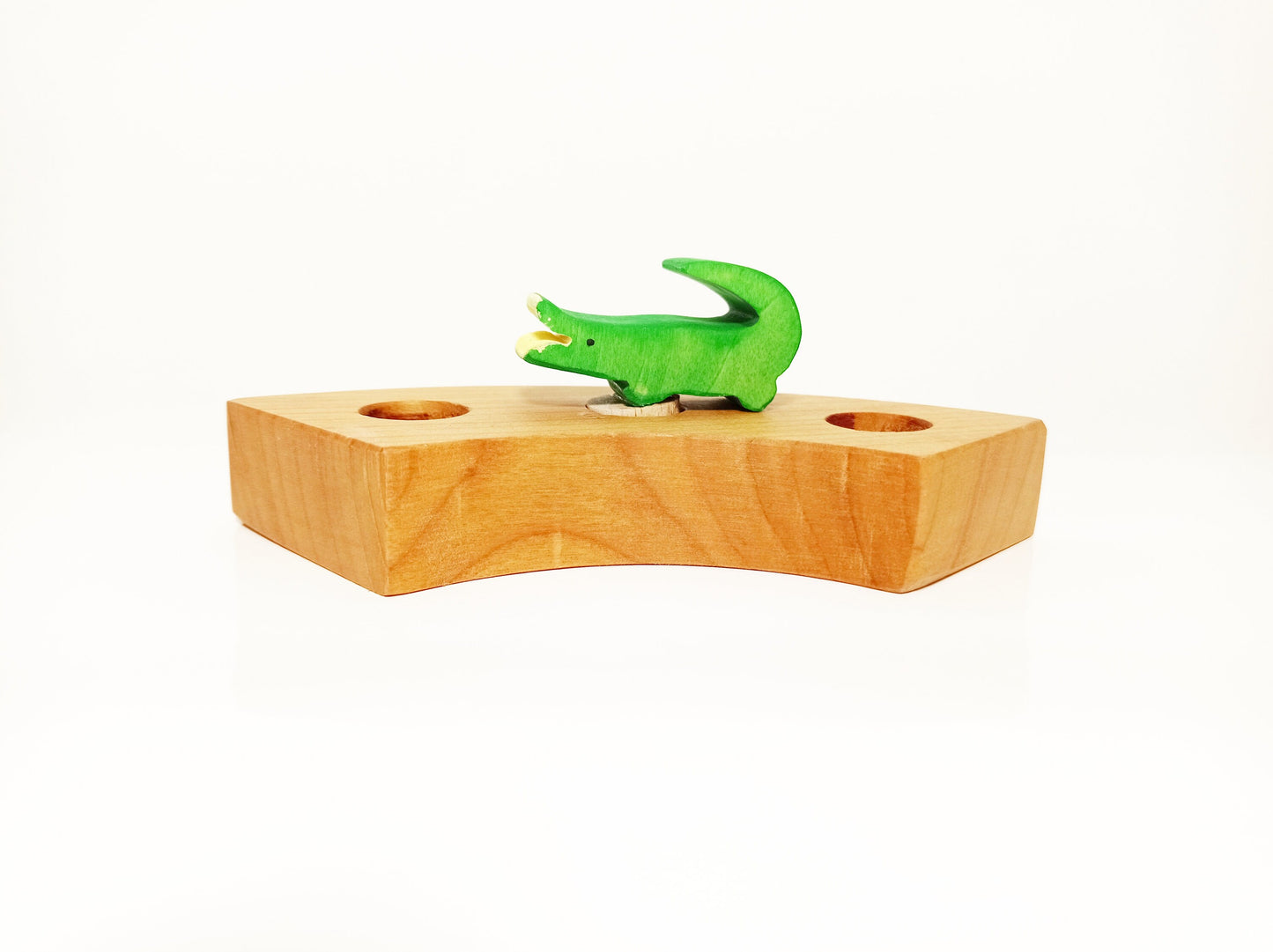 Crocodile celebration ring ornament, birthday ring ornament, waldorf inspired birthday, advent spiral, wooden waldorf alligator