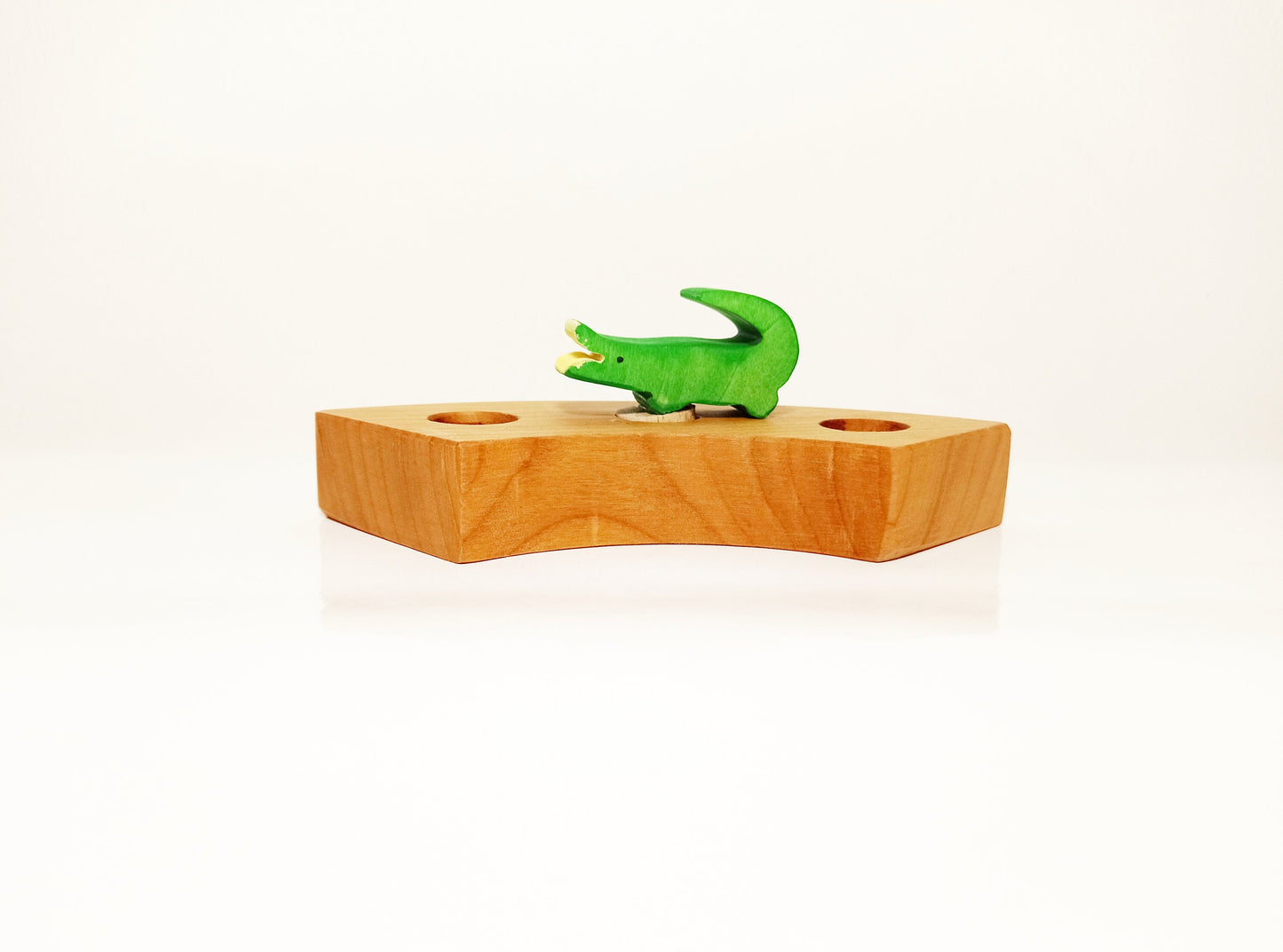 Crocodile celebration ring ornament, birthday ring ornament, waldorf inspired birthday, advent spiral, wooden waldorf alligator