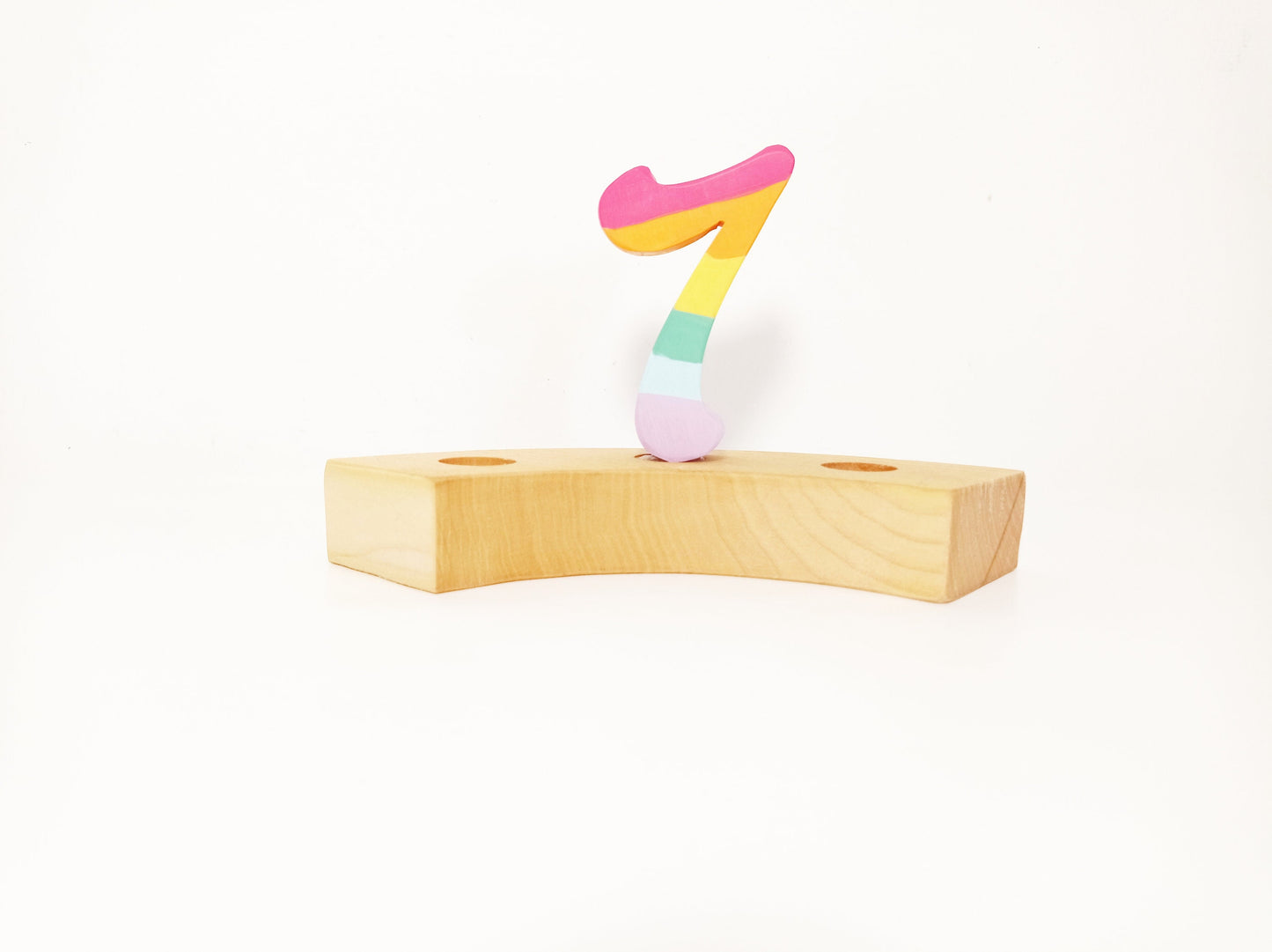 Waldorf celebration ring ornament number seven, pastel rainbow number 7 birthday ring wreath ornament, jaar ring, seasonal table decor