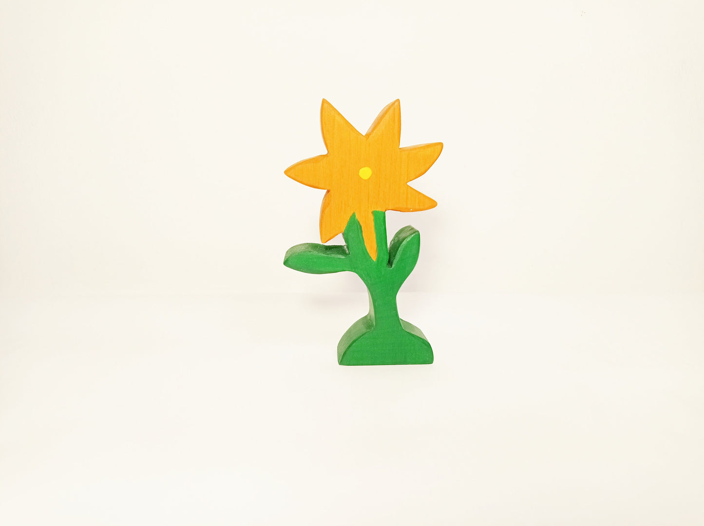 Orange flower wooden toy, waldorf toy flower, open ended toys, waldorf wooden toys, handmade wooden toys , seasonal nature table decor
