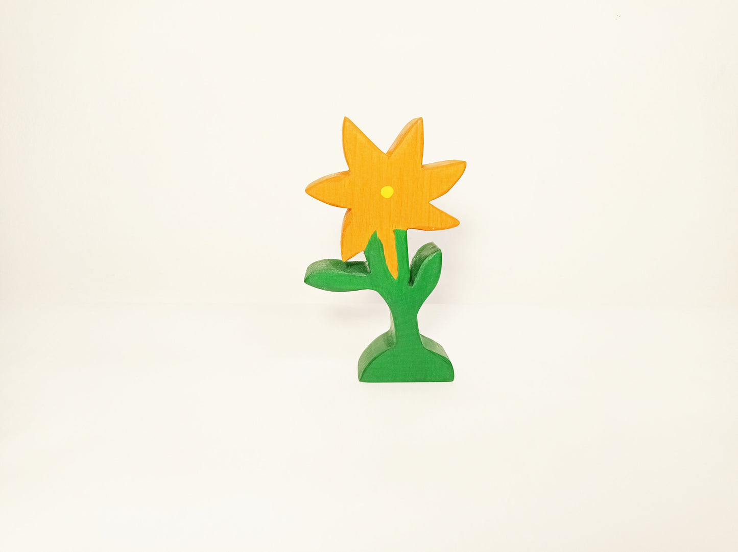 Orange flower wooden toy, waldorf toy flower, open ended toys, waldorf wooden toys, handmade wooden toys , seasonal nature table decor