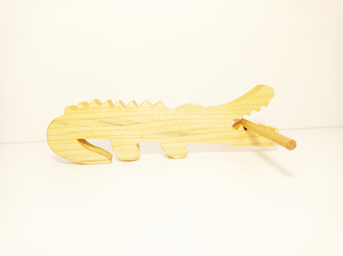 Wooden natural percussion musical instrument, waldorf wooden instruments, handmade eco kids gift, kids musical instrument, alligator toy