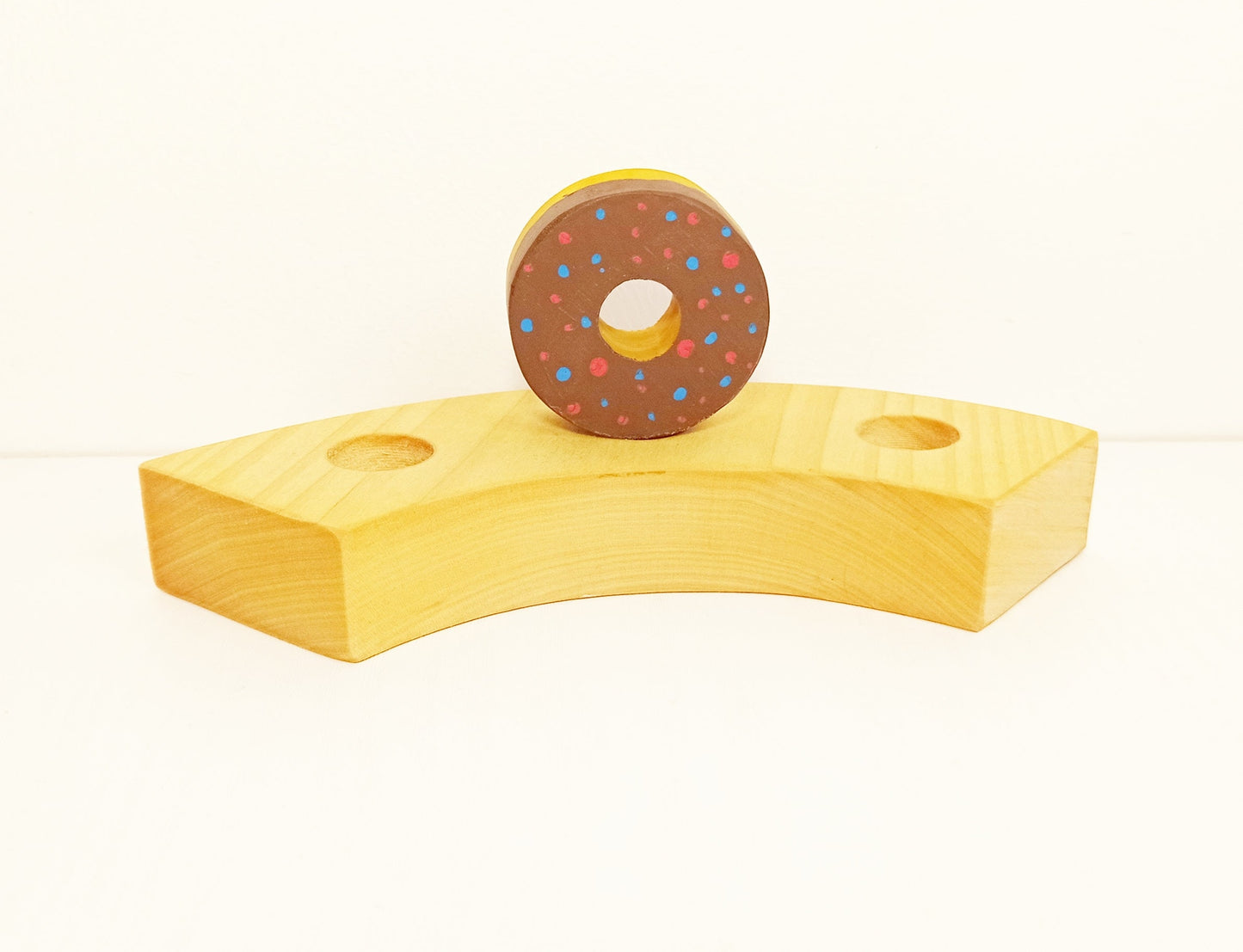 Chocholate donut celebration ring ornament, birthday ring ornament, donut waldorf seasonal table decoration, jaar ring, waldorf birthday