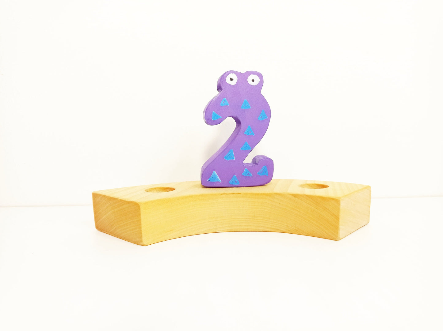 Number two with eyes celebration birthday ring ornament, waldorf birthday decoration number 2, waldorf inspired birthday wreath, jaar ring