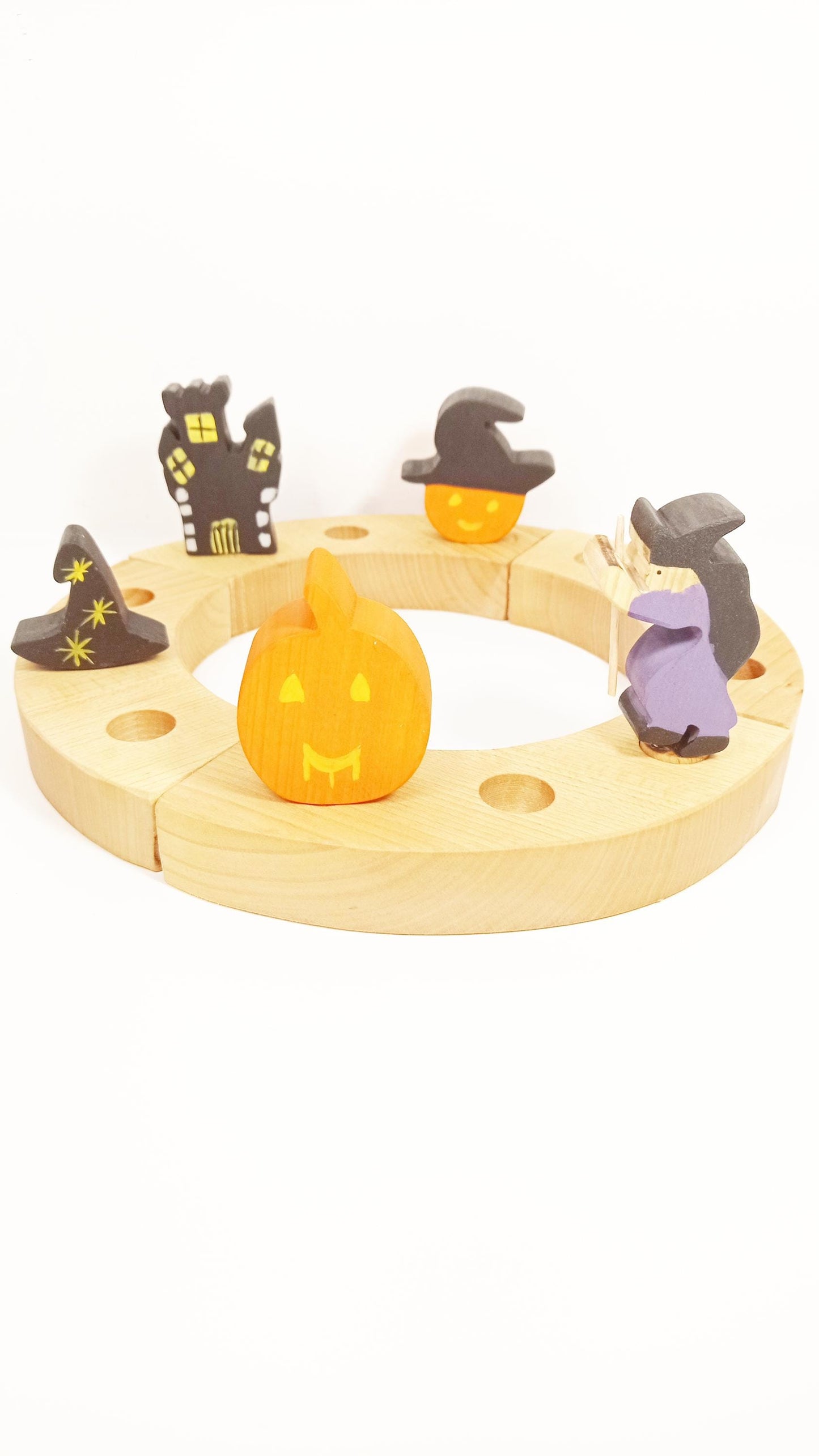 Halloween pumpkin birthday ring ornament, ring ornament, celebration ring ornament, waldorf ornament, waldorf inspired hallowee