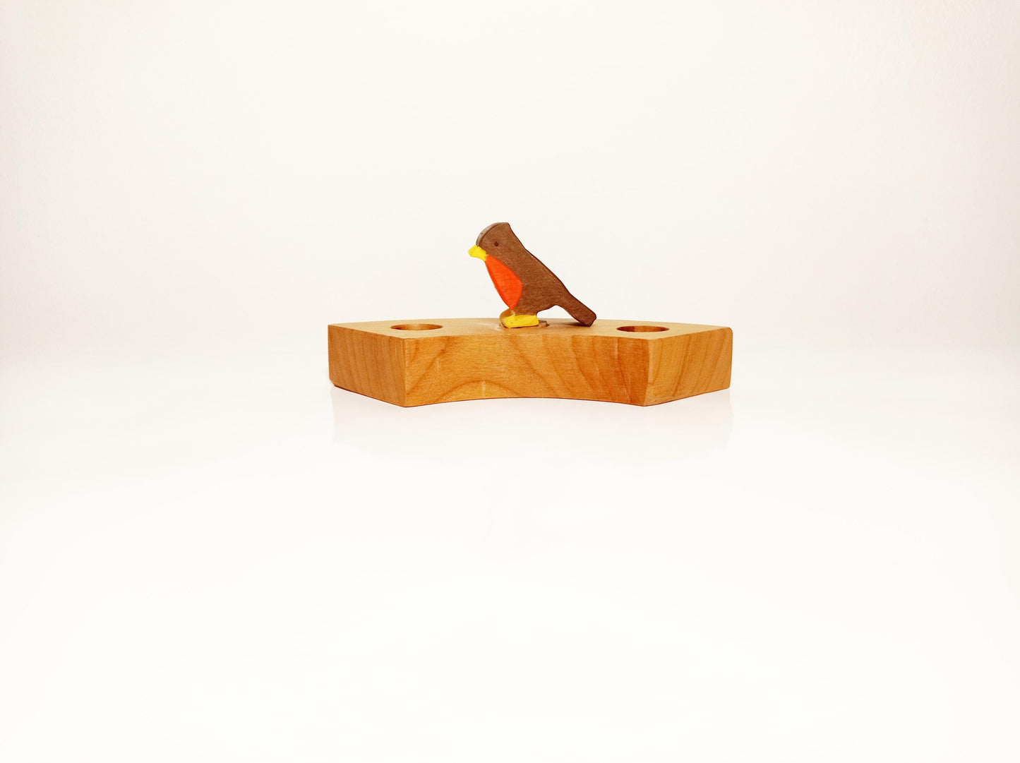 Robin celebration birthday ring ornament, waldorf inspired bird birthday ring decoration, seasonal nature table decoration, robin ring decor