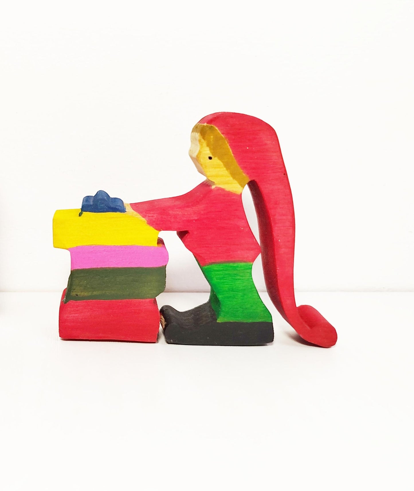 Christmas elf wooden toy, Santa's helpers waldorf inspired wooden toy, imaginative play, pretend play, christmas gift for kids, waldorf toy