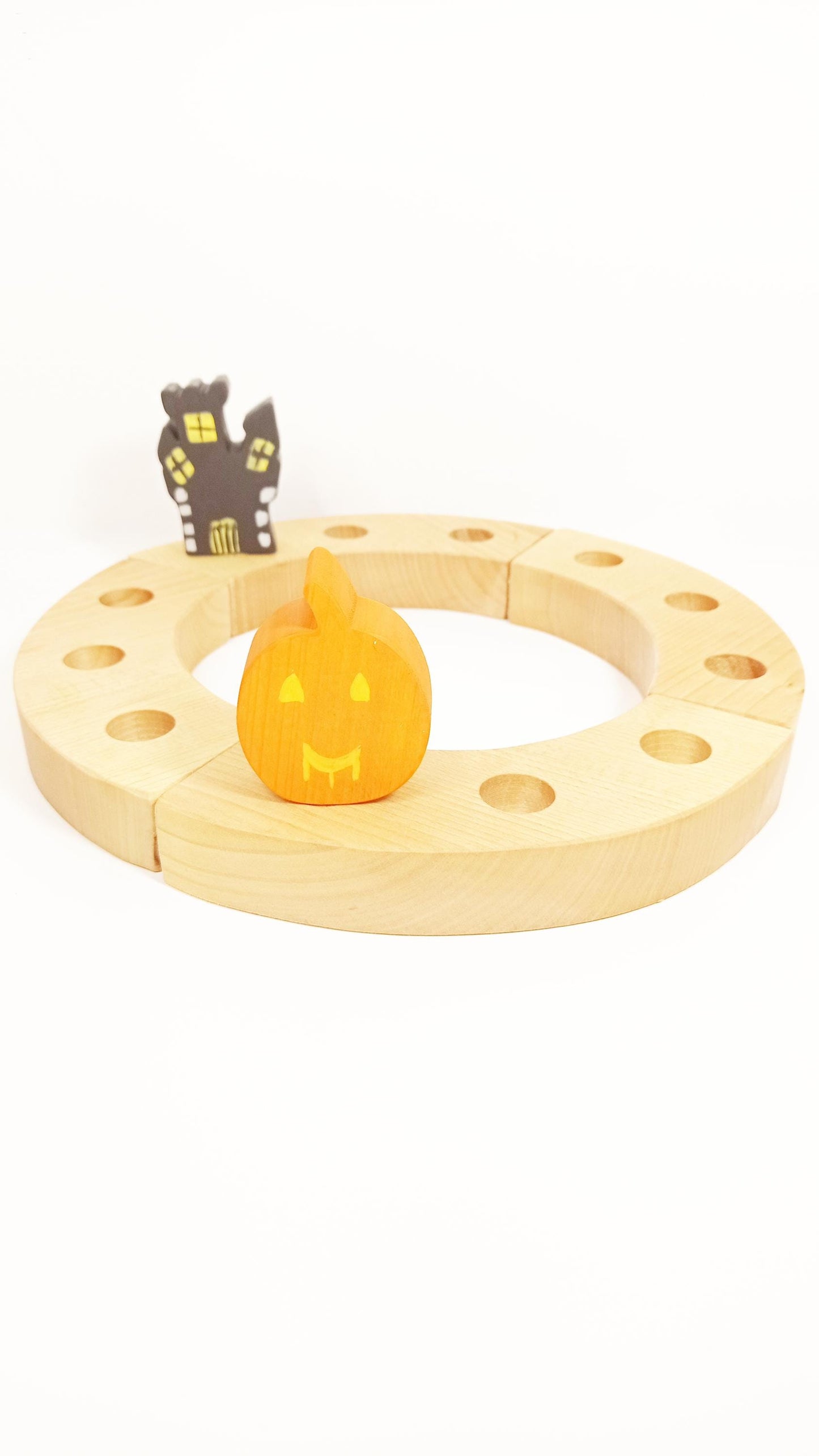 Halloween pumpkin birthday ring ornament, ring ornament, celebration ring ornament, waldorf ornament, waldorf inspired hallowee