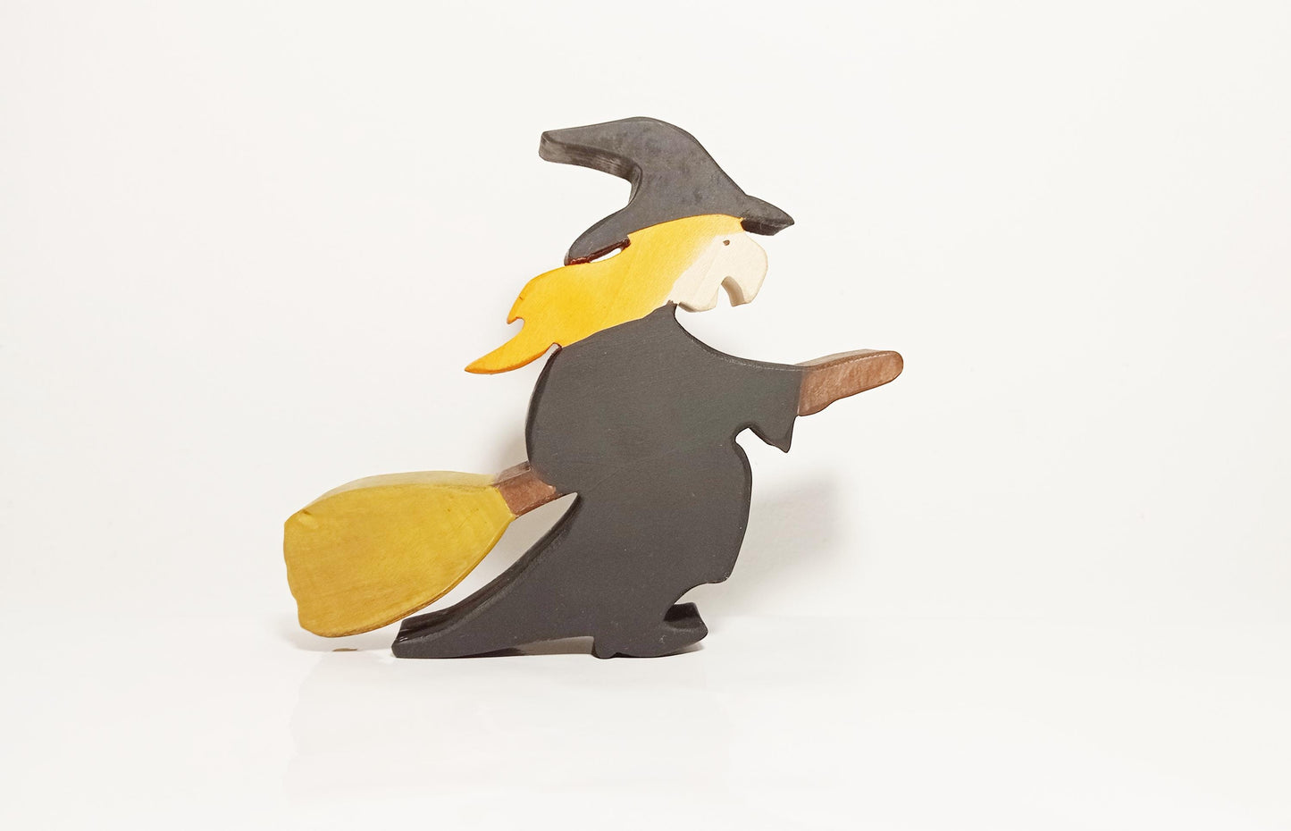 Five witches wooden toy decoration set, halloween wooden decoration, witch wooden toy, halloween witches, waldorf inspred witch, wooden toy