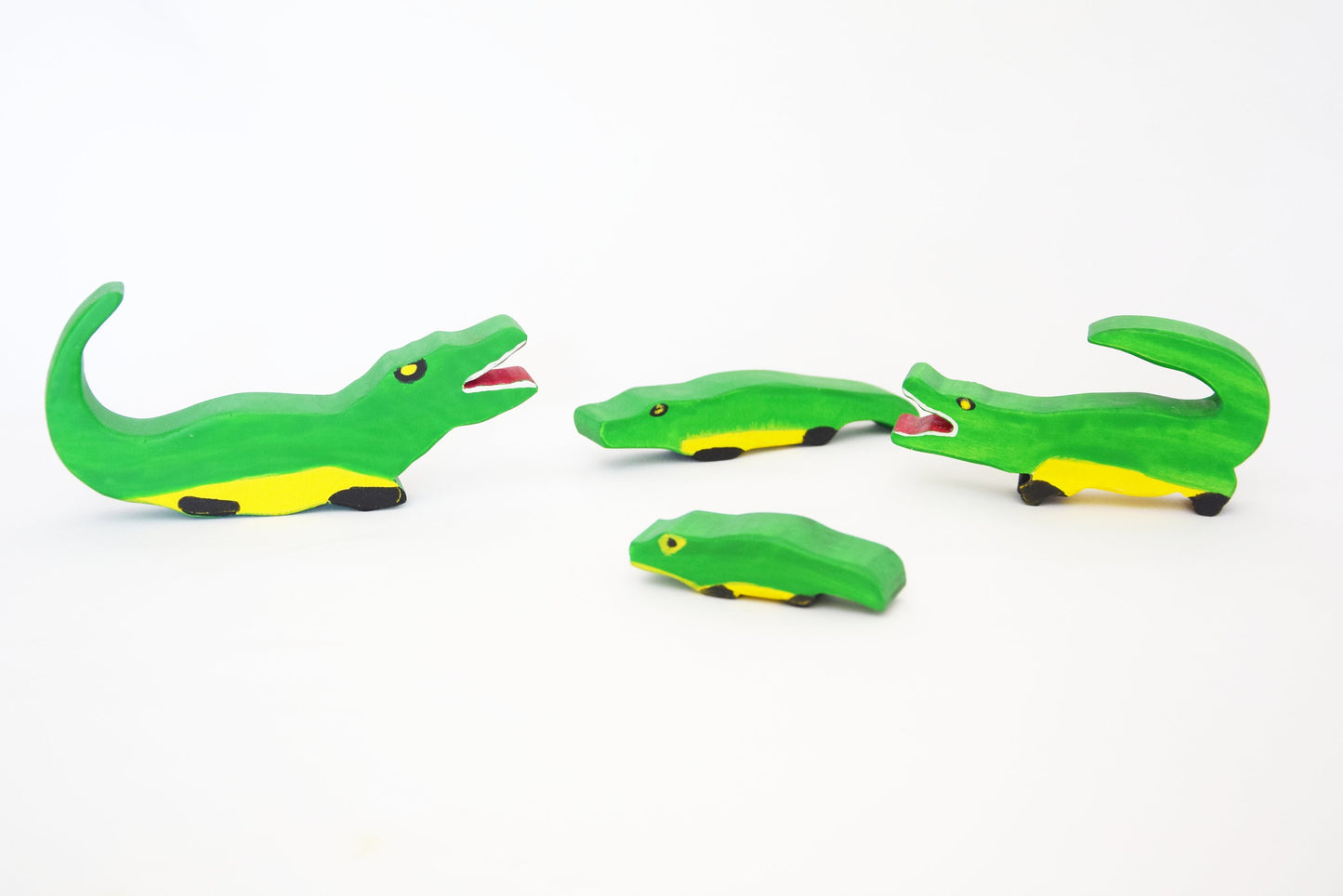 Alligators set of 4