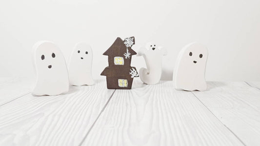 Haunted house with ghosts wooden toy set, halloween wooden toy, wooden haunted house, ghost toy, halloween decorations, nursery decor