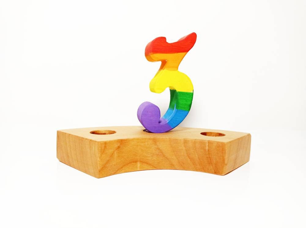 Rainbow number three birthday ring ornament, celebration ring ornament, waldorf wooden birthday ring, rainbow numbers, advent spiral decor