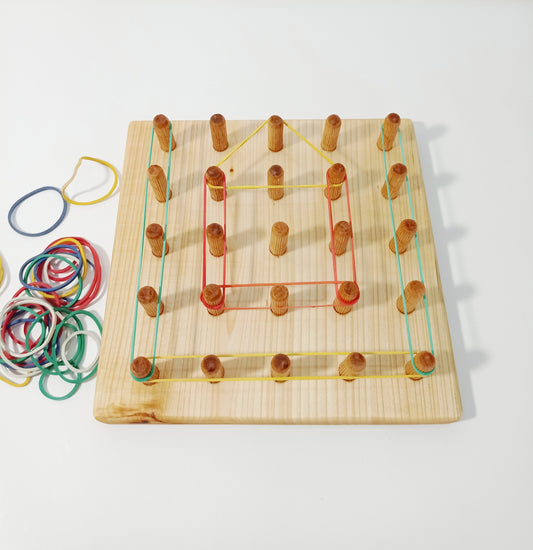 Geoboard, wooden geoboard, montessori learning material, wooden learning material, montessori classroom toy, waldorf toy, wooden peg board