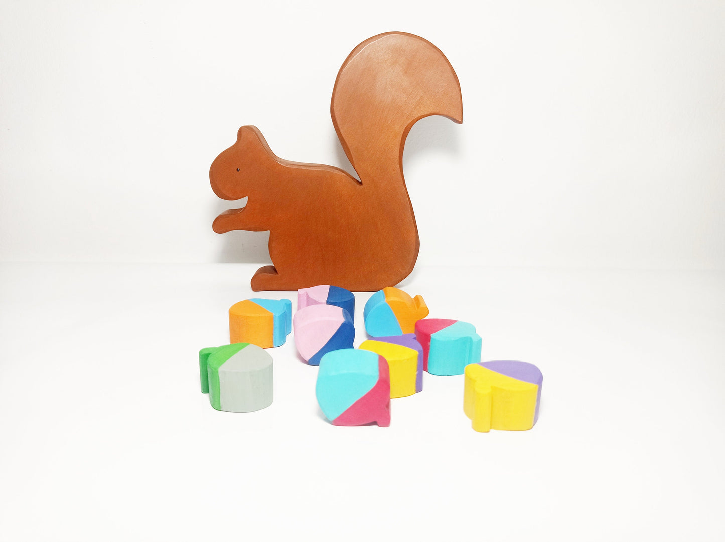 Stacking squirrel with acorns wooden toy set, wooden balance toy, waldorf inspired, montessori wooden toy, open ended toy set, gift for kids