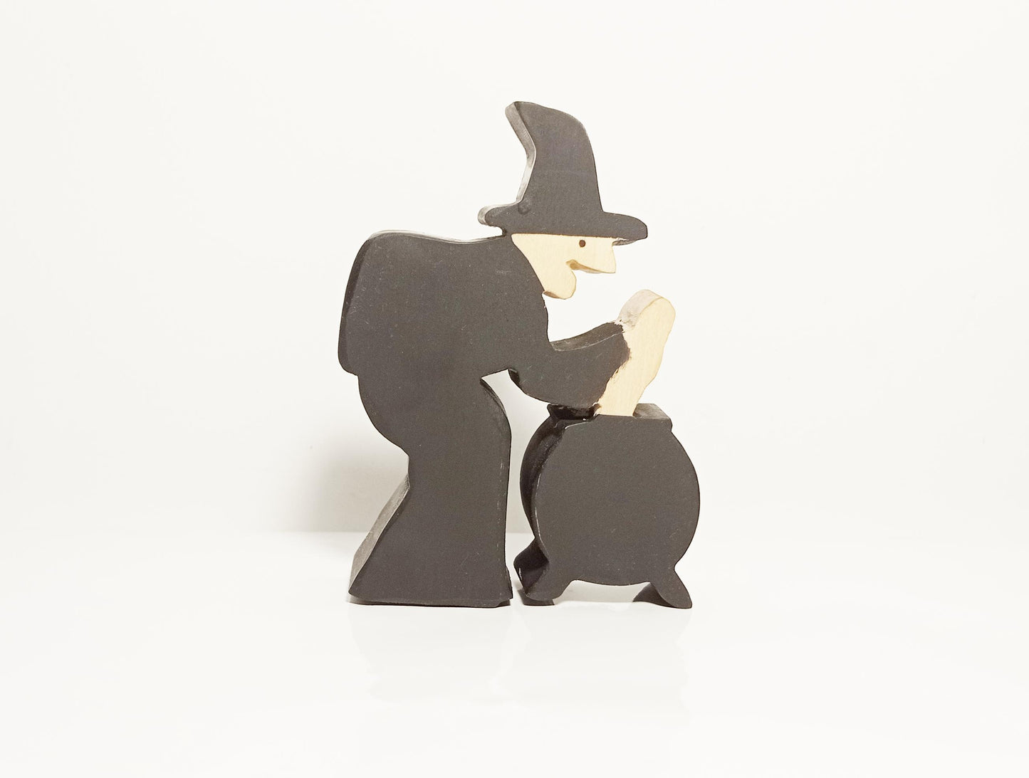 Witch wooden toy, witch figurine, witch toy, halloween decoration, waldorf inspired wooden toy witch, handmade wooden toys, halloween toy