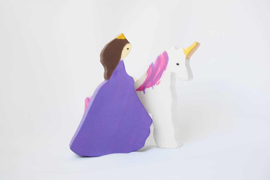 Princess and unicorn toy, unicorn wooden toy, waldorf toy set, imaginative play, waldorf wooden toys, medieval set, wooden princess