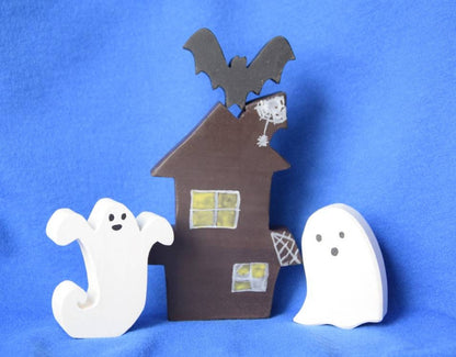 Haunted house, wooden witch house, wooden ghost toy, spooky house wooden toy set, halloween toy, waldorf inspired, halloween decor, toy set