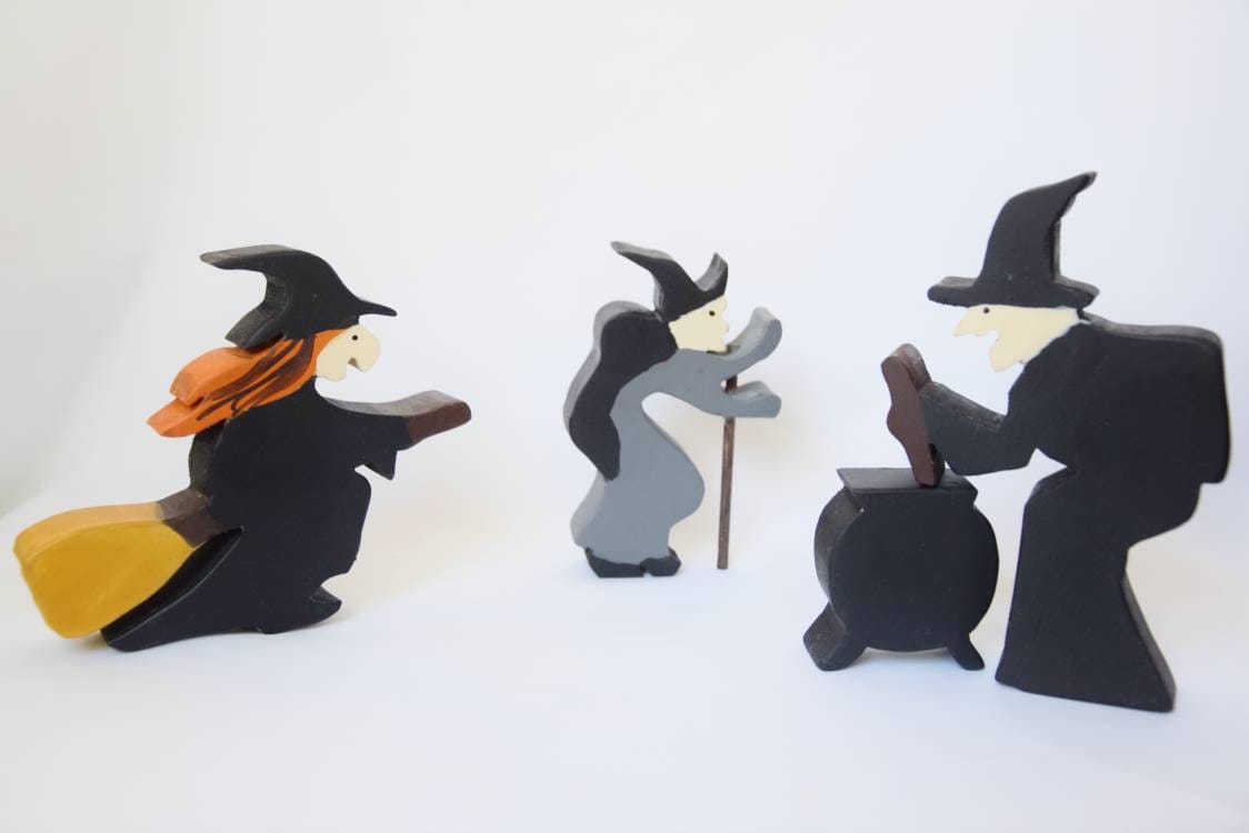 Halloween witches, three wooden witches, waldorf toy set, wooden witch decor, halloween toy set, gift for kids, pretend play, open ended set