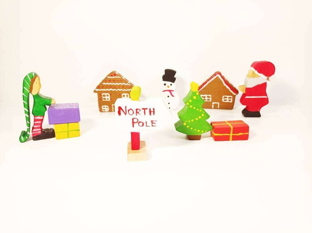 Santa village wooden toy set, santa wooden toy set, waldorf wooden toy set, waldorf santa, santa with gifts toy set, open ended play toy set